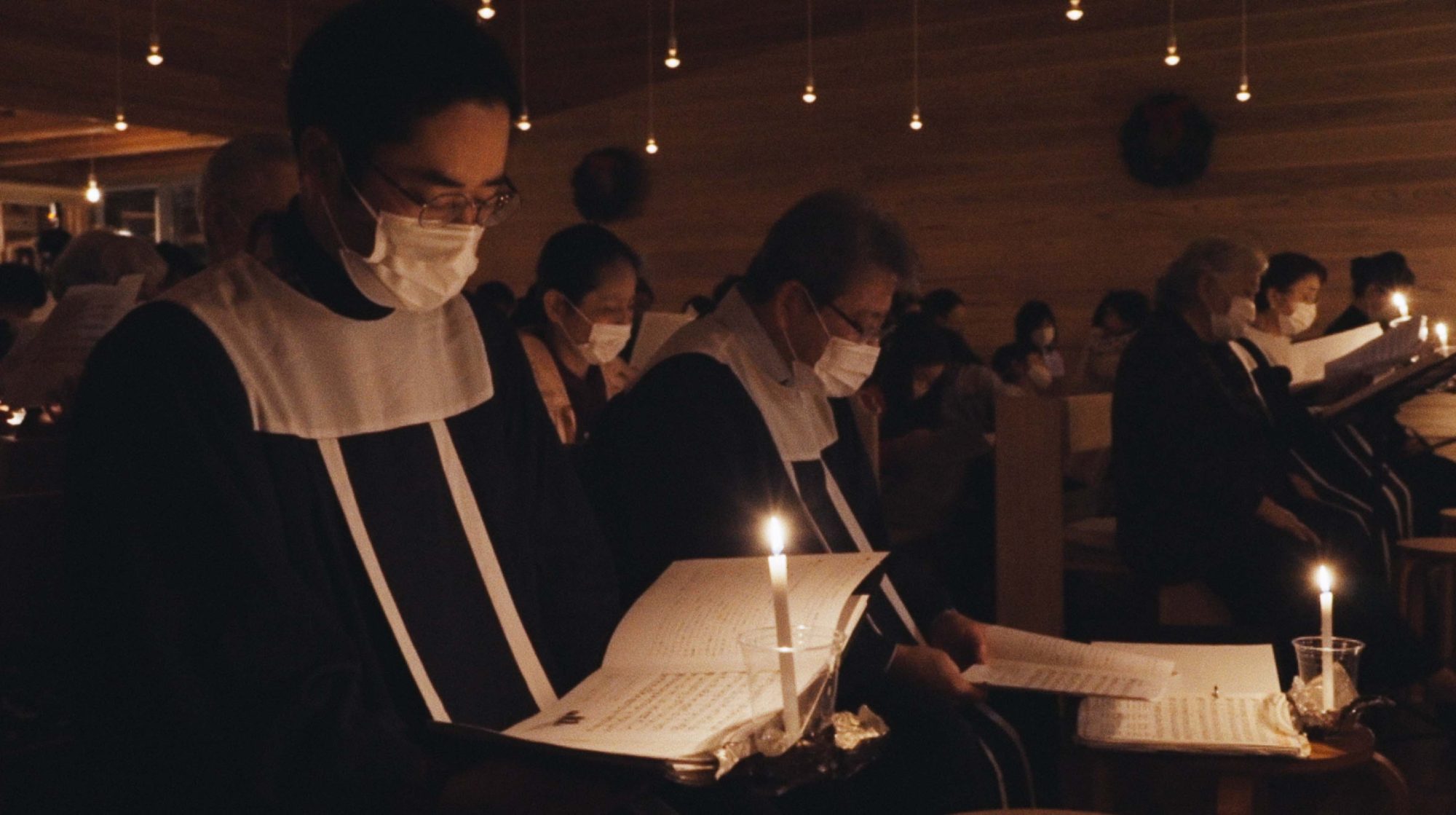 石原海監督『重力の光：祈りの記録篇』3人が綴るコラム＆東八幡キリスト教会を訪れて