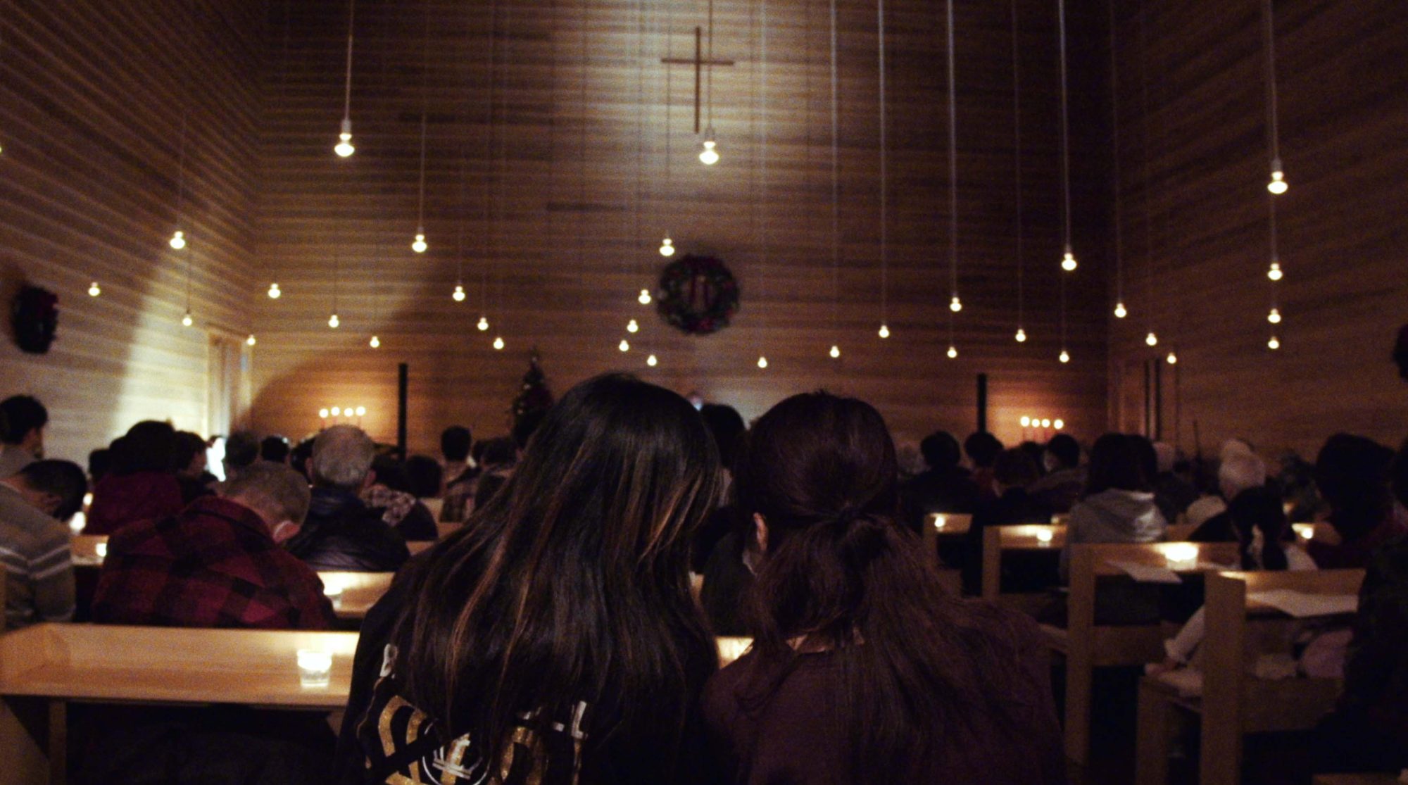 石原海監督『重力の光：祈りの記録篇』3人が綴るコラム＆東八幡キリスト教会を訪れて