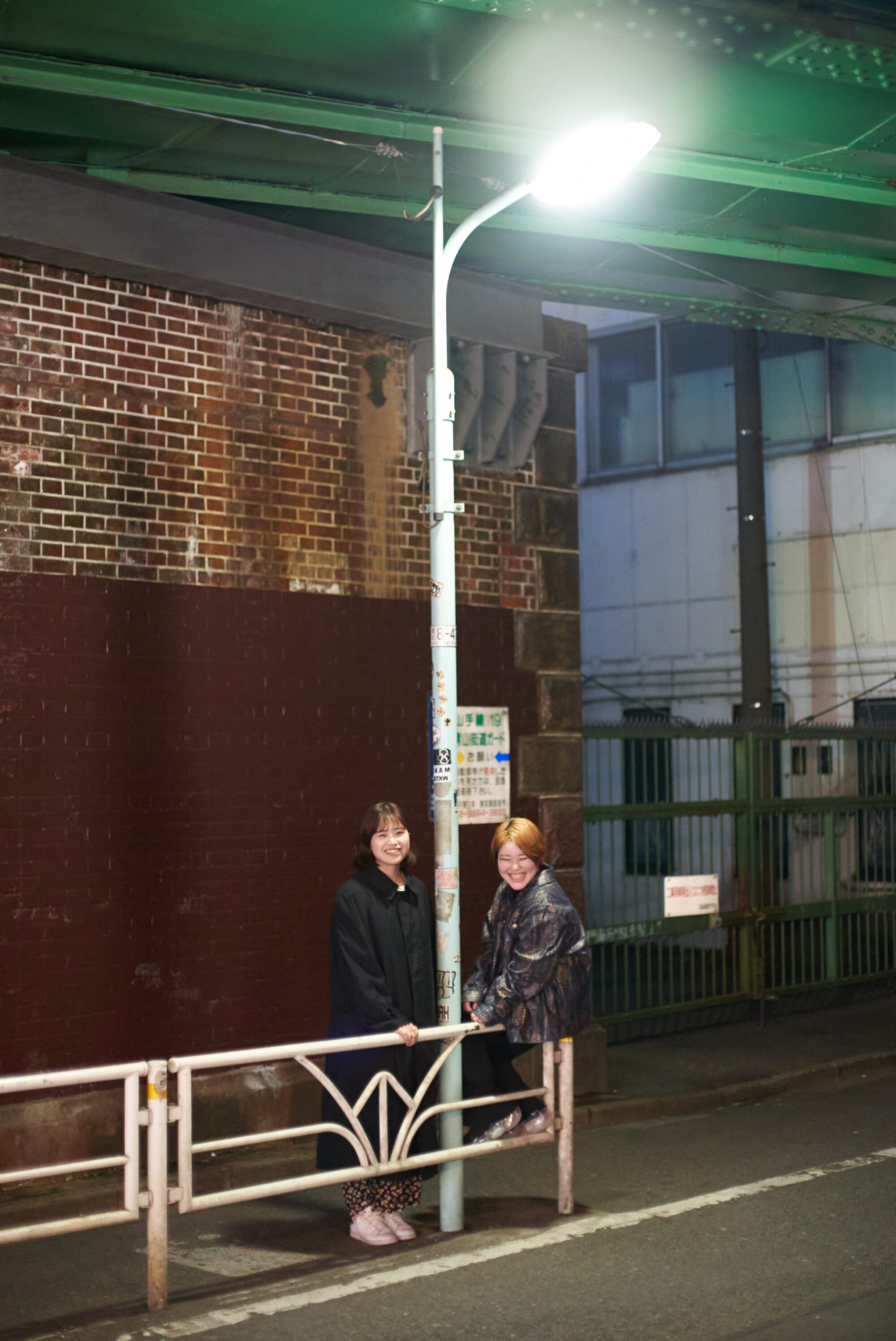 金子由里奈✕高島鈴 「わたしたちは全然大丈夫じゃない」、それでも生きていく