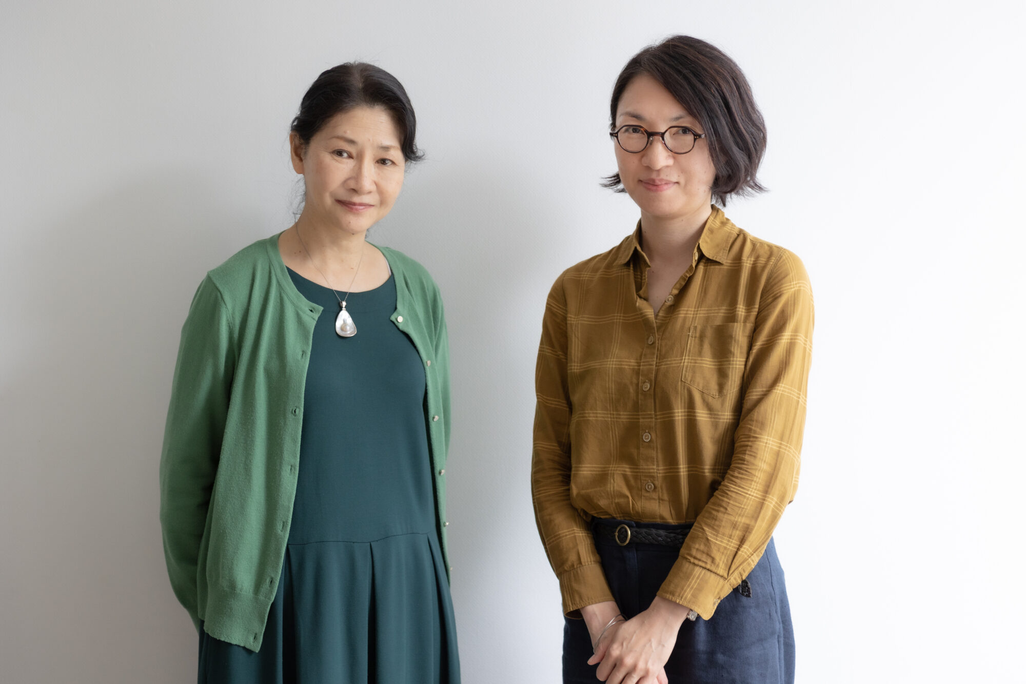 斎藤真理子×中村佑子 煌々とした蛍光灯では照らせない声に耳を傾ける