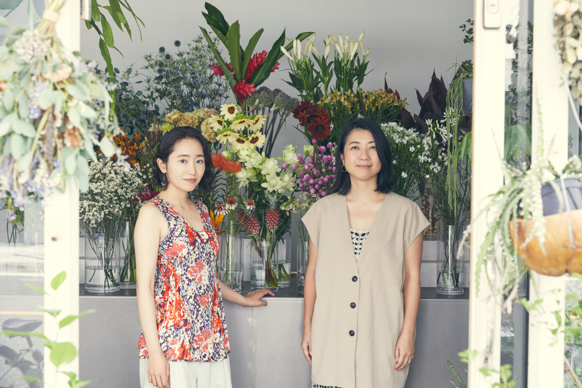 広告業界から花屋・IT業界へ。元同僚の橘優子と古田理恵が語らう「女性と仕事」