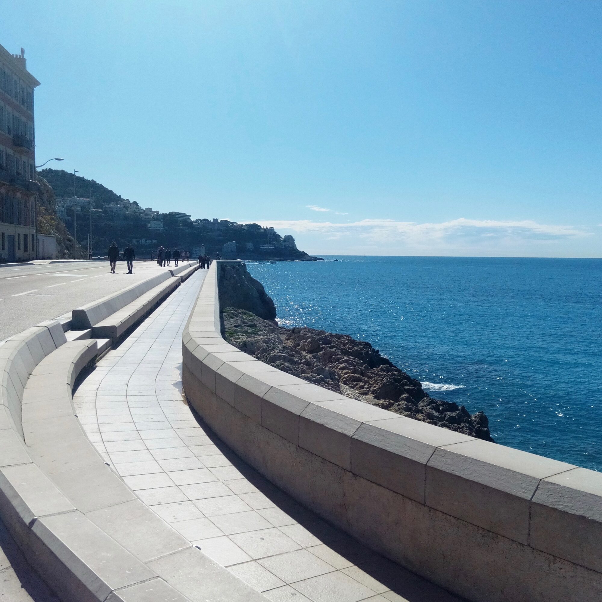 小さな海／小津夜景