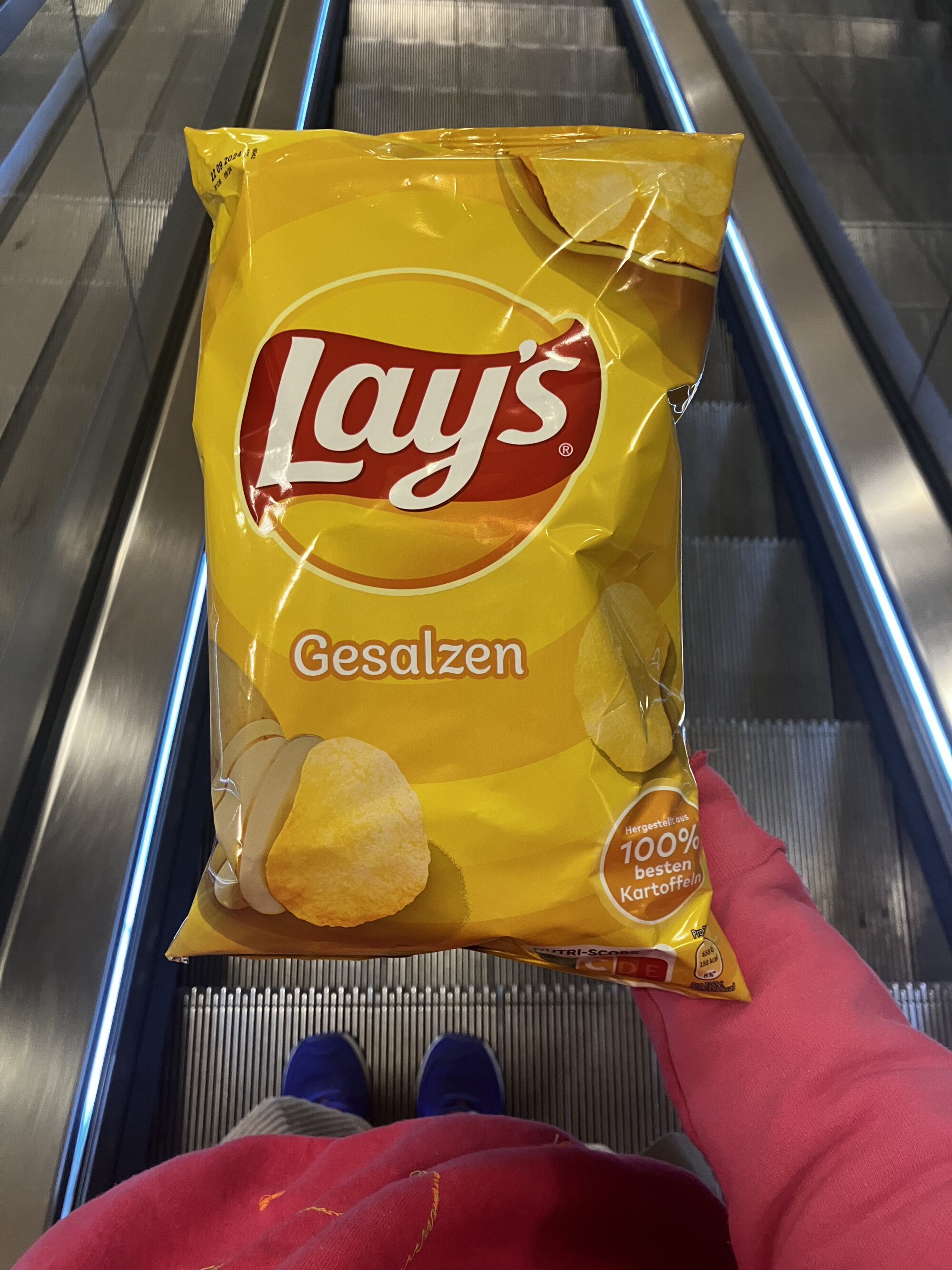 染色という仕事に再会することができたベルリンで／SALLY