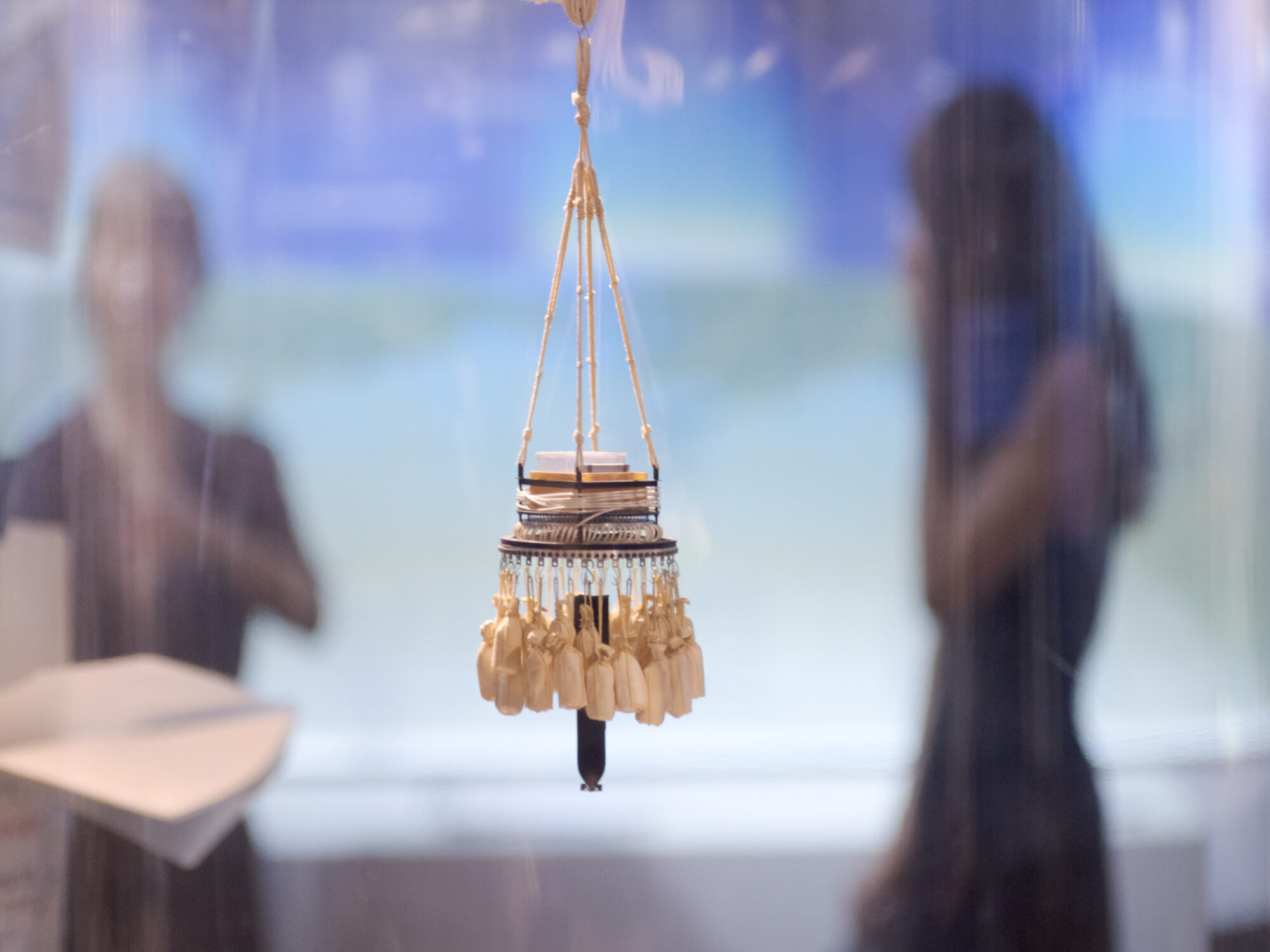 小林エリカ×塚本百合子　教科書には載らない個人的な戦争の話から見えるもの