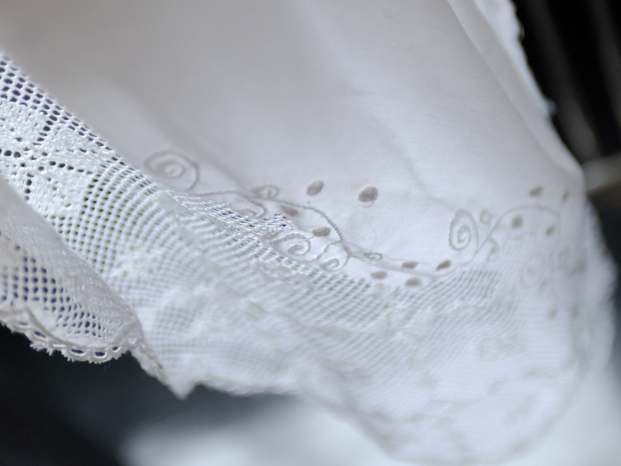 小林エリカ×塚本百合子　教科書には載らない個人的な戦争の話から見えるもの