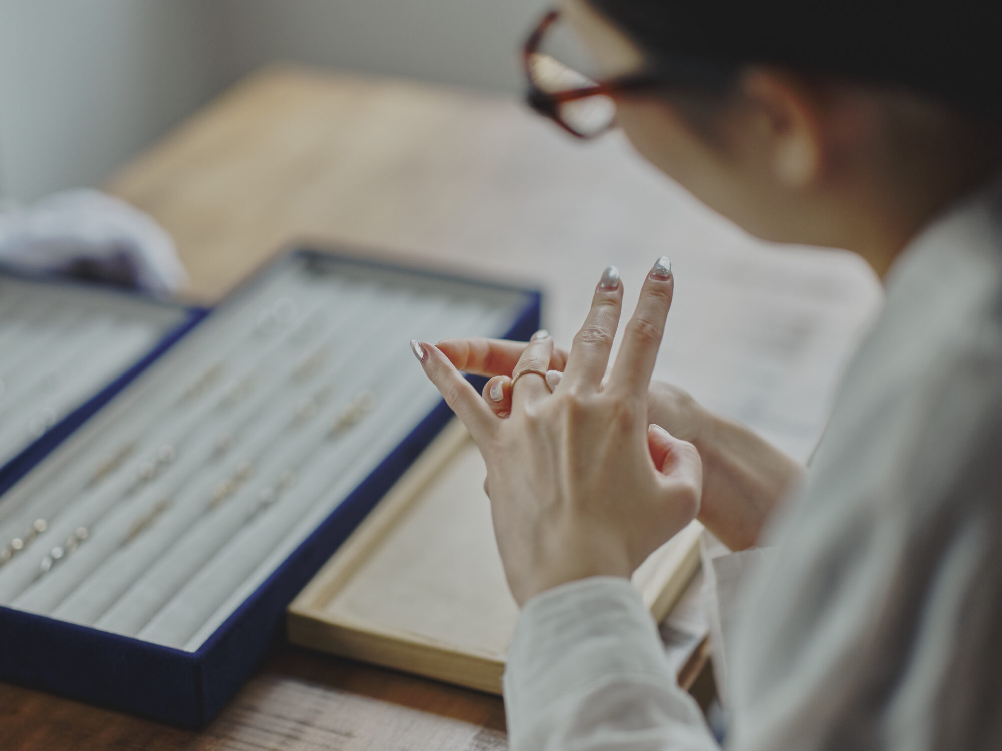 同性カップルも訪れる結婚指輪工房ith。対話を重ね、二人の物語を指輪で紡ぐ