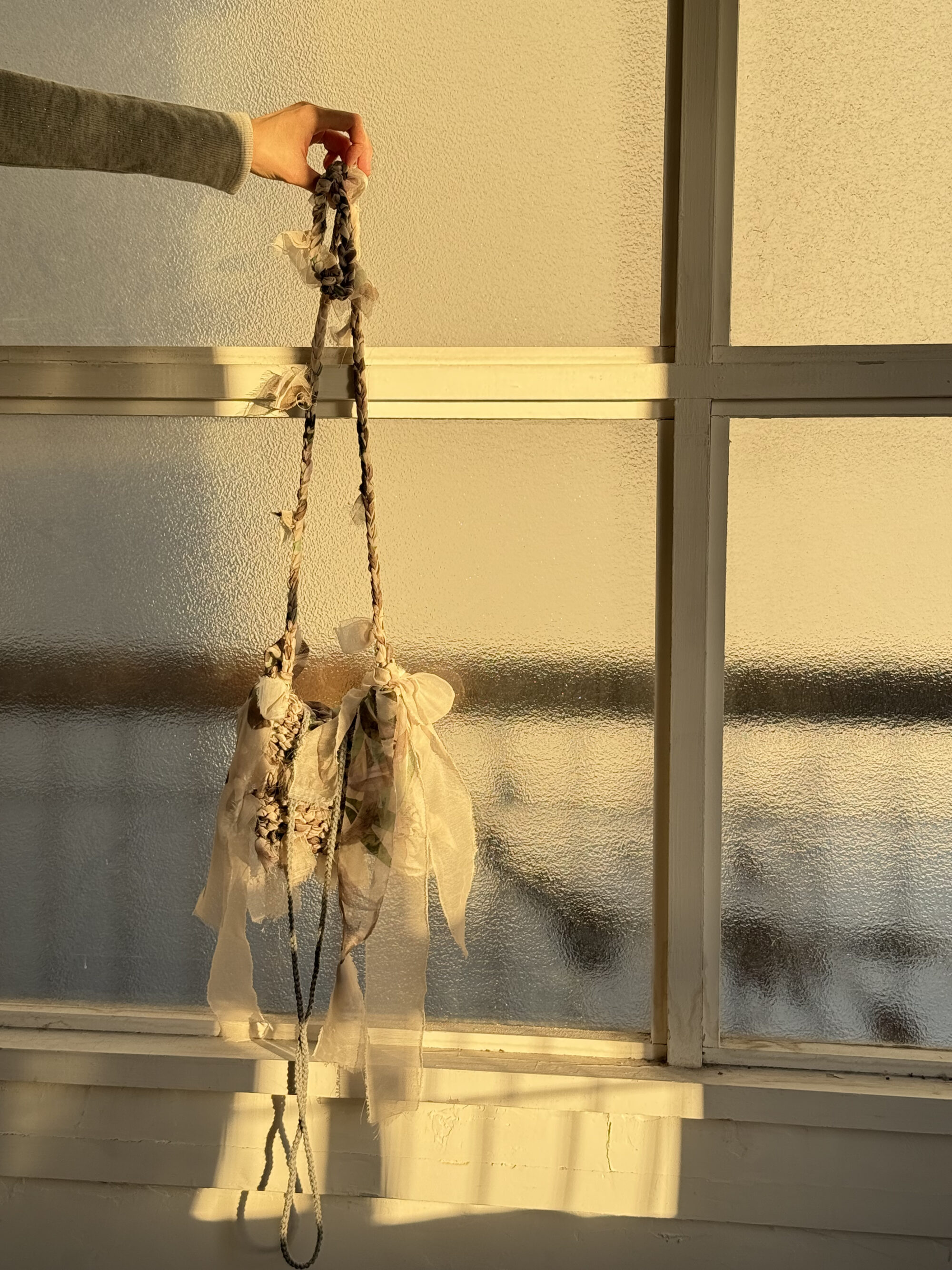 前田エマ、韓国の服にあう。“外出用パジャマ”ブランド「Owb」ゴンウォンさん