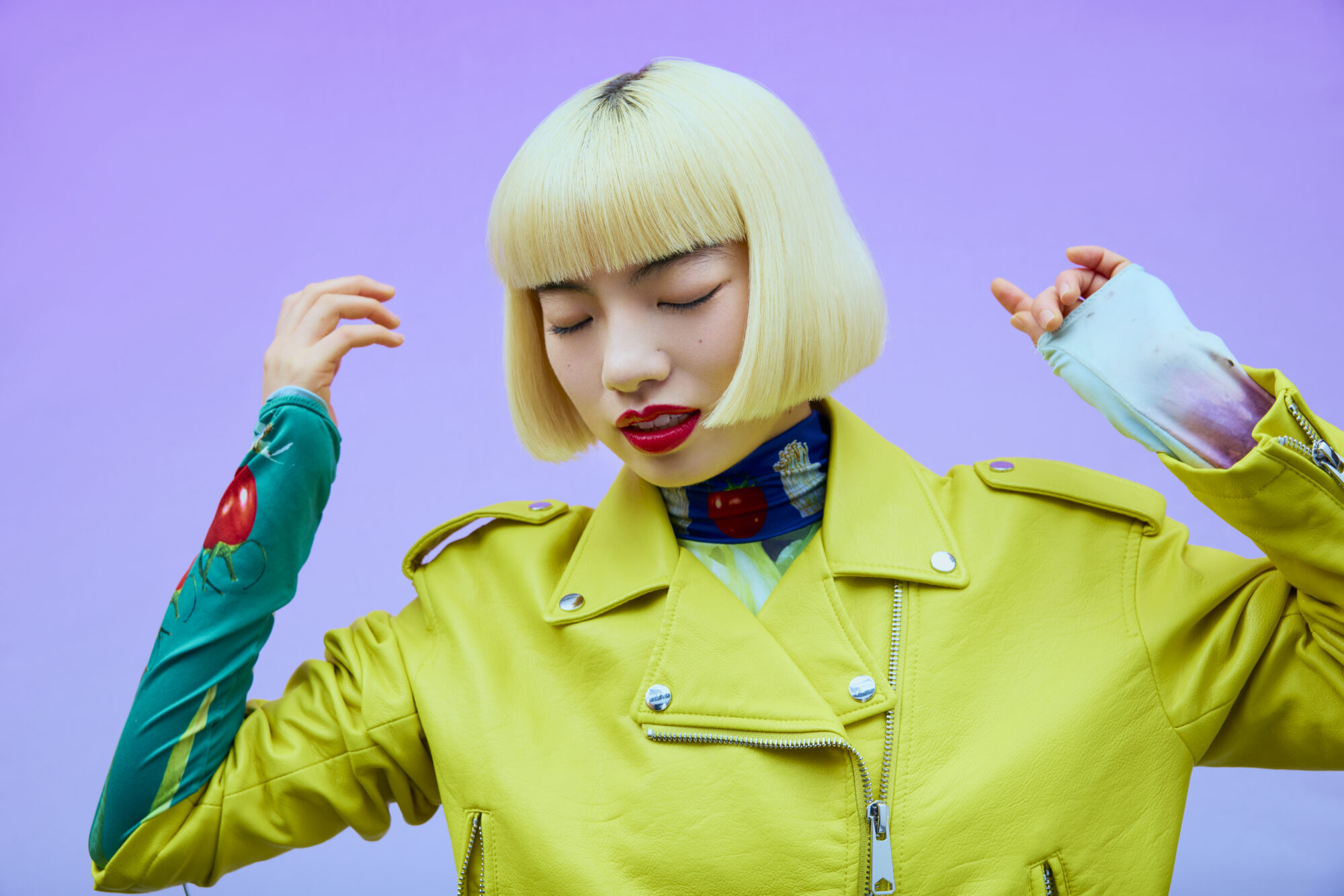 「大丈夫じゃなくても大丈夫」。アオイヤマダさんが“できなさ”と向き合い、自分と親友になるまで