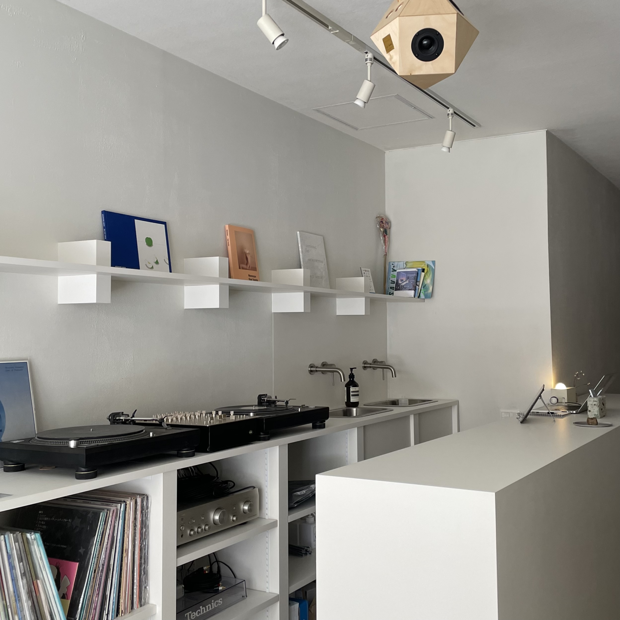 連載「あの本屋に行こう」：関西にあるおすすめの本屋8店