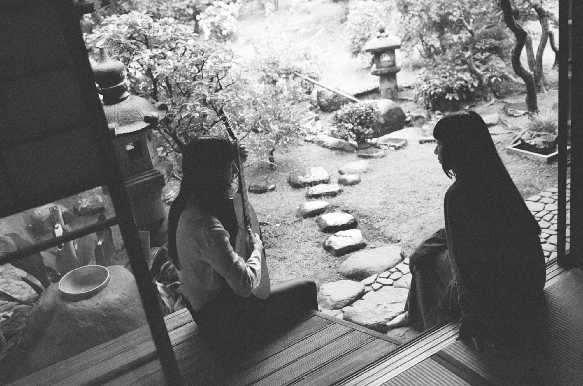 青葉市子×ミシェル・ザウナー 異なるわたしたちを音楽が包み込む。複雑な世界のなかで