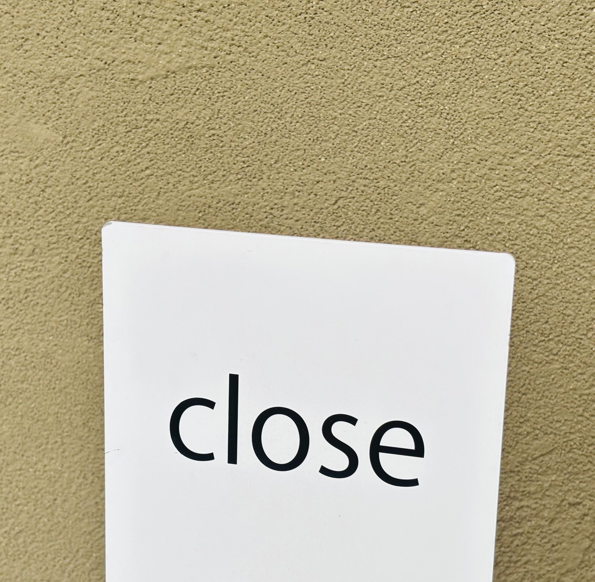 着地しないまま漂う／セメントTHING