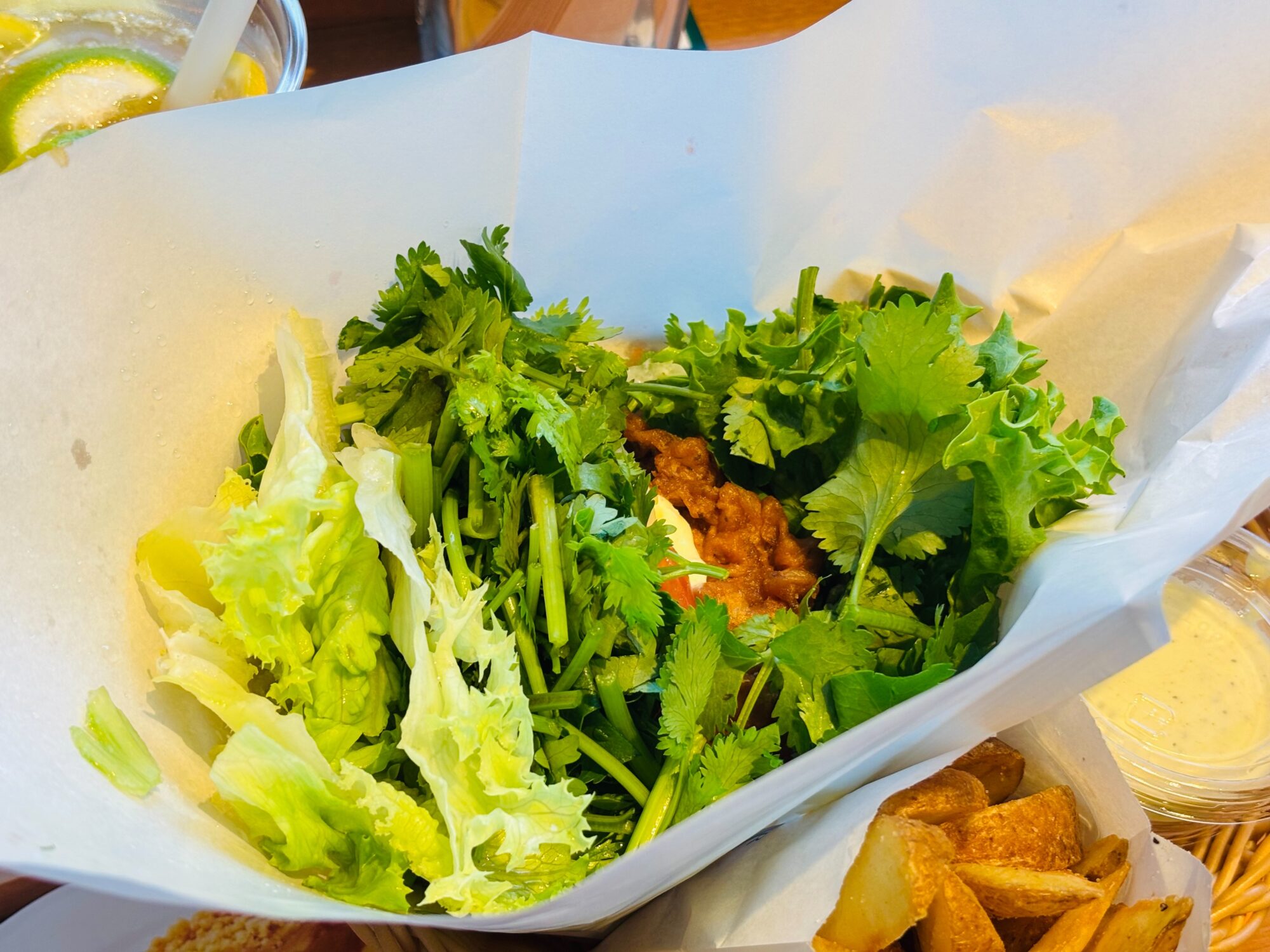 着地しないまま漂う／セメントTHING