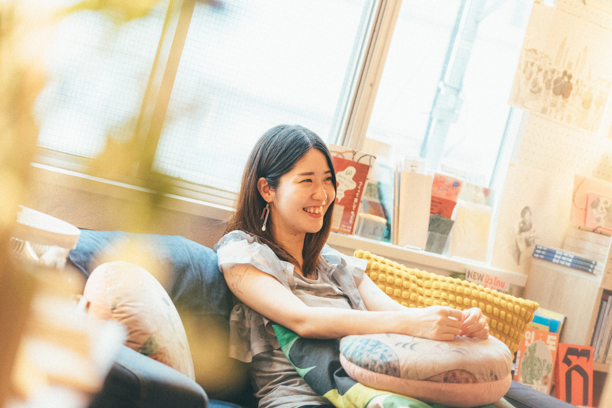 水上文さんが一人のクィアとして語る、生活・政治・愛。パートナーと過ごしたカナダの経験をもとに