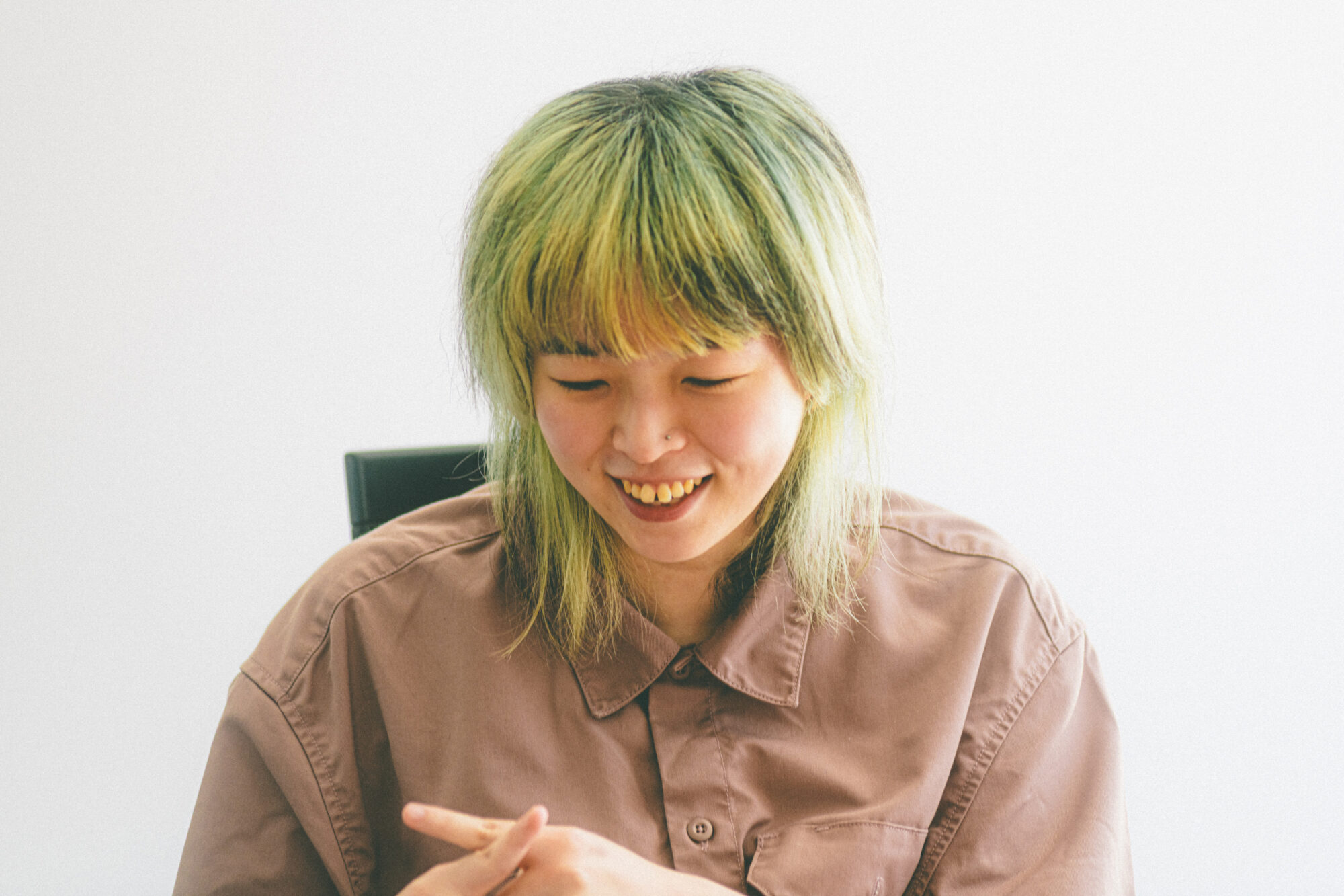 女子高生カップルの主体的な別れを描いた『サラバ、さらんへ、サラバ』洪監督×首藤凜