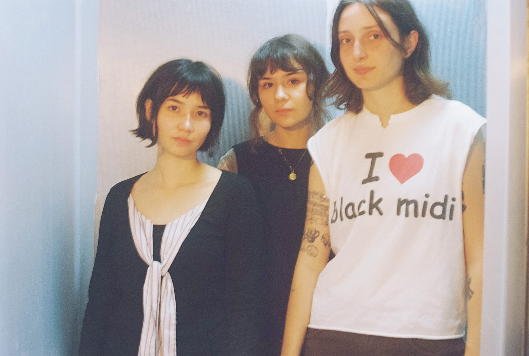 Horsegirlが探求する10代からの友達との創造。自信と弱さを抱えて自由になる