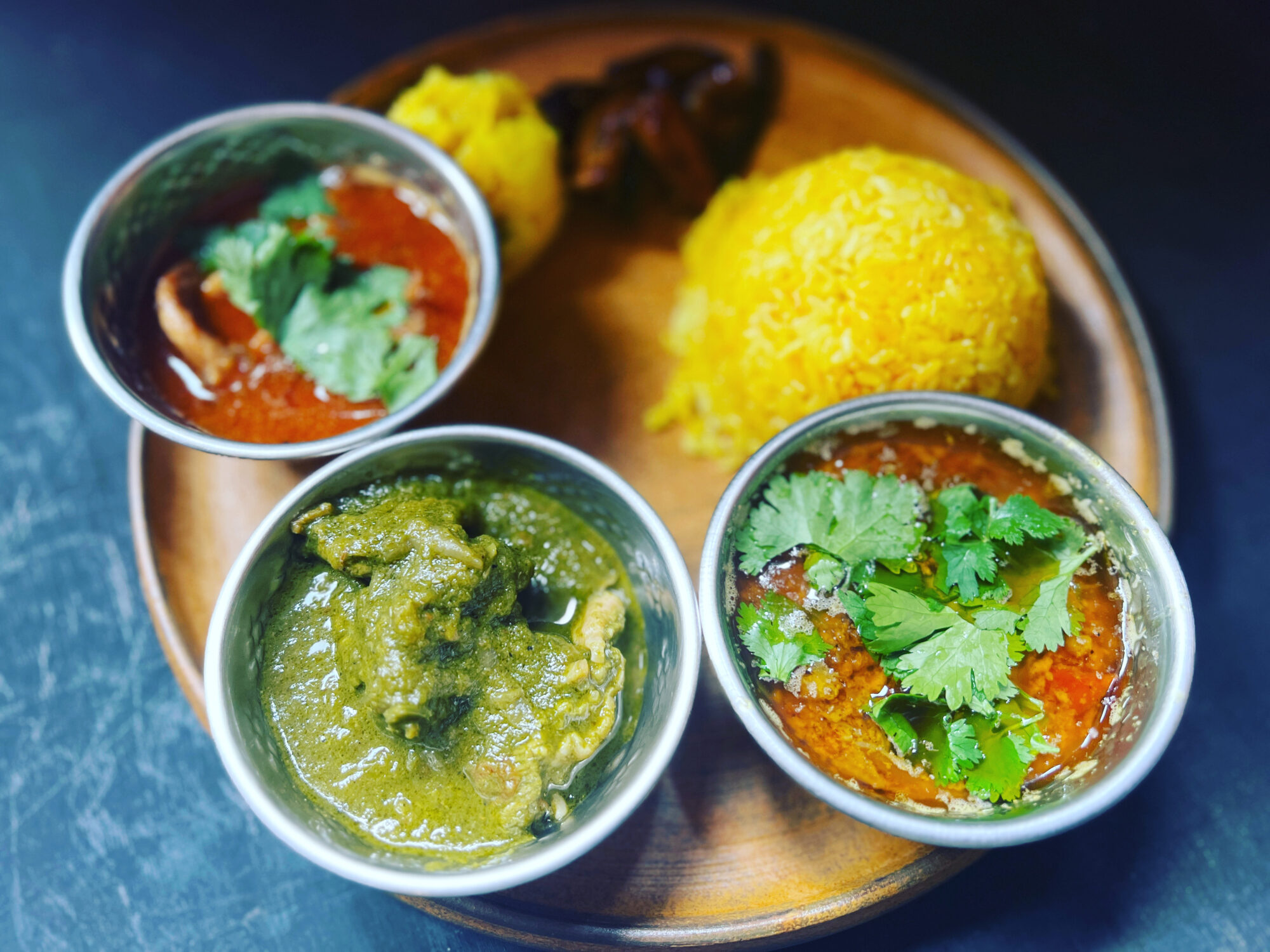 10代が自分の人生を掴むきっかけに。代官山ティーンズ・クリエイティブ館長・岡磨理絵さん×OG吉成亜美さん対談