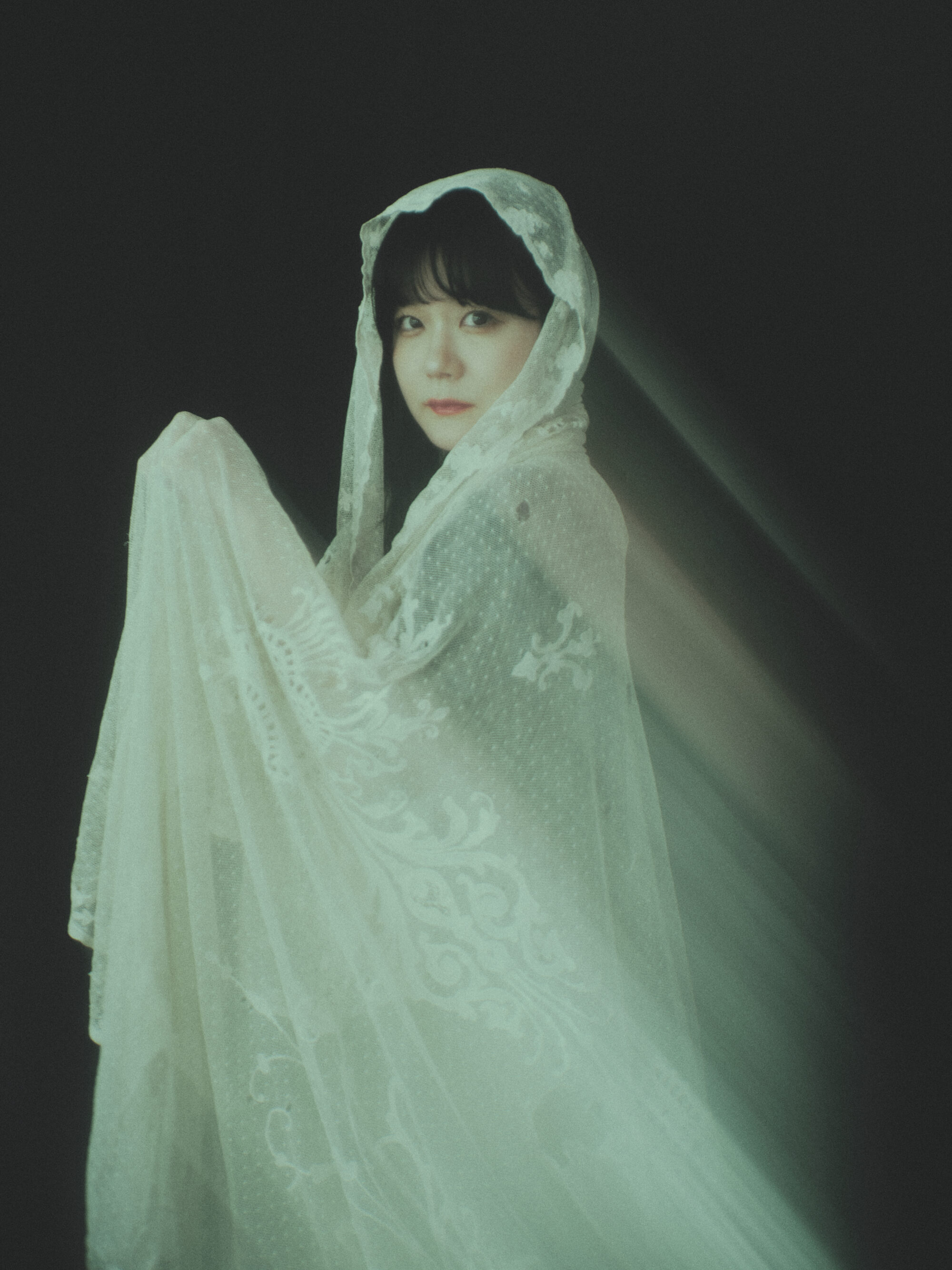 吉澤嘉代子が掘り起こす過去、山中瑶子がよろこぶ獣道。「自分が救われるよりも、真実を見たい」