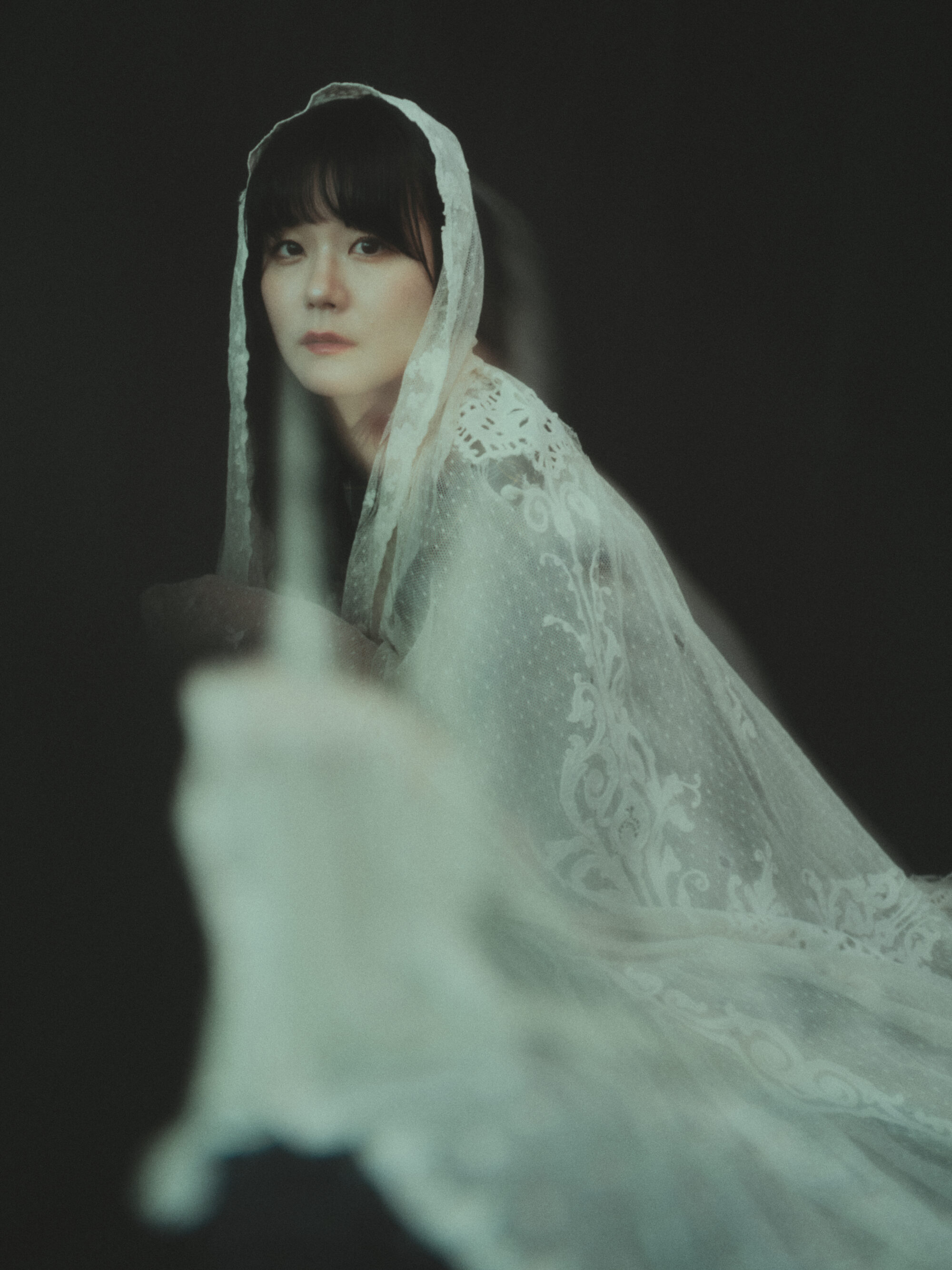 吉澤嘉代子が掘り起こす過去、山中瑶子がよろこぶ獣道。「自分が救われるよりも、真実を見たい」