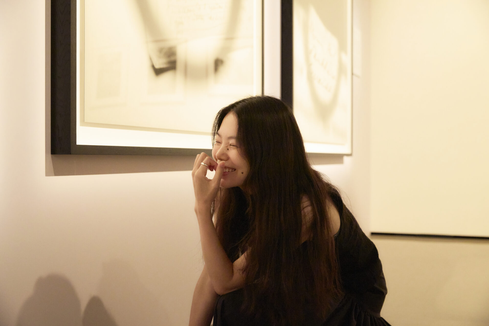 山本奈衣瑠がめぐる、女性写真家たちの軌跡。「こう見られたい」より、自分に集中した先の輝き