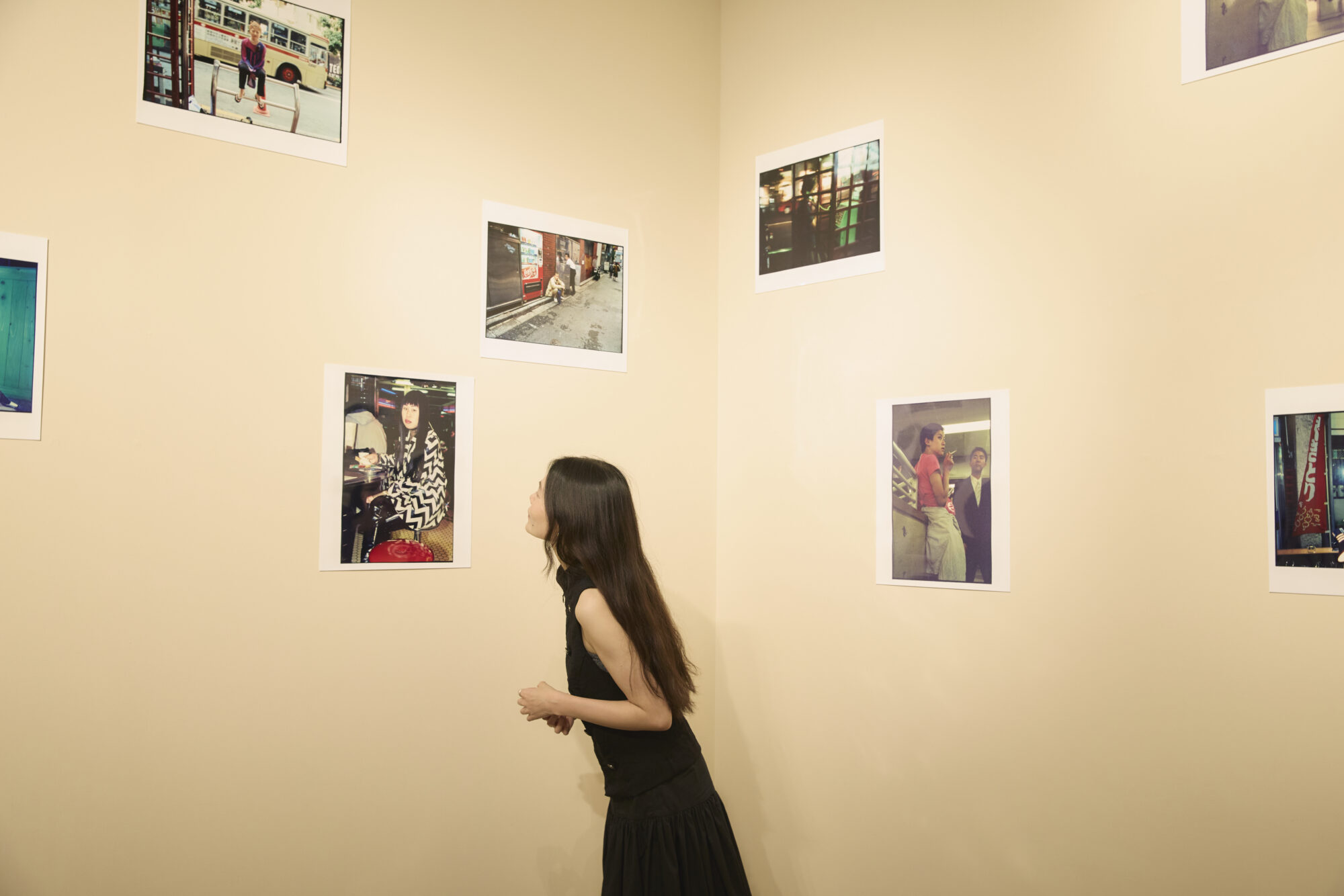 山本奈衣瑠がめぐる、女性写真家たちの軌跡。「こう見られたい」より、自分に集中した先の輝き